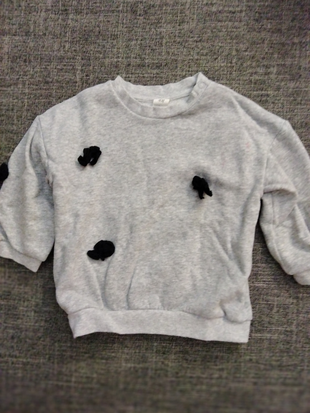 H&M Light Gray Kids Sweatshirt with Black Flower Accents 24 M